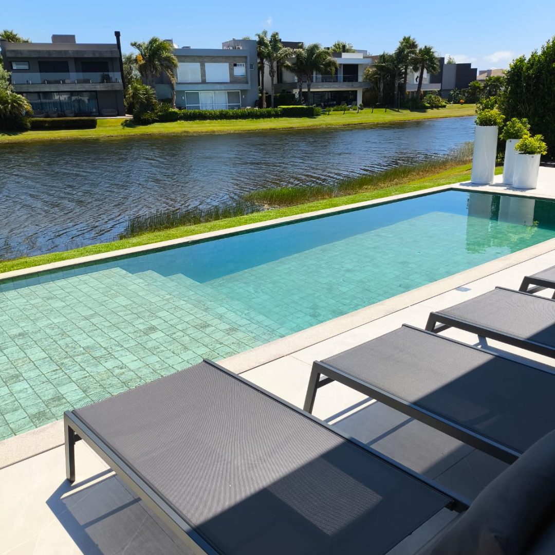 WhatsApp Image 2025-01-14 at 14.39.31